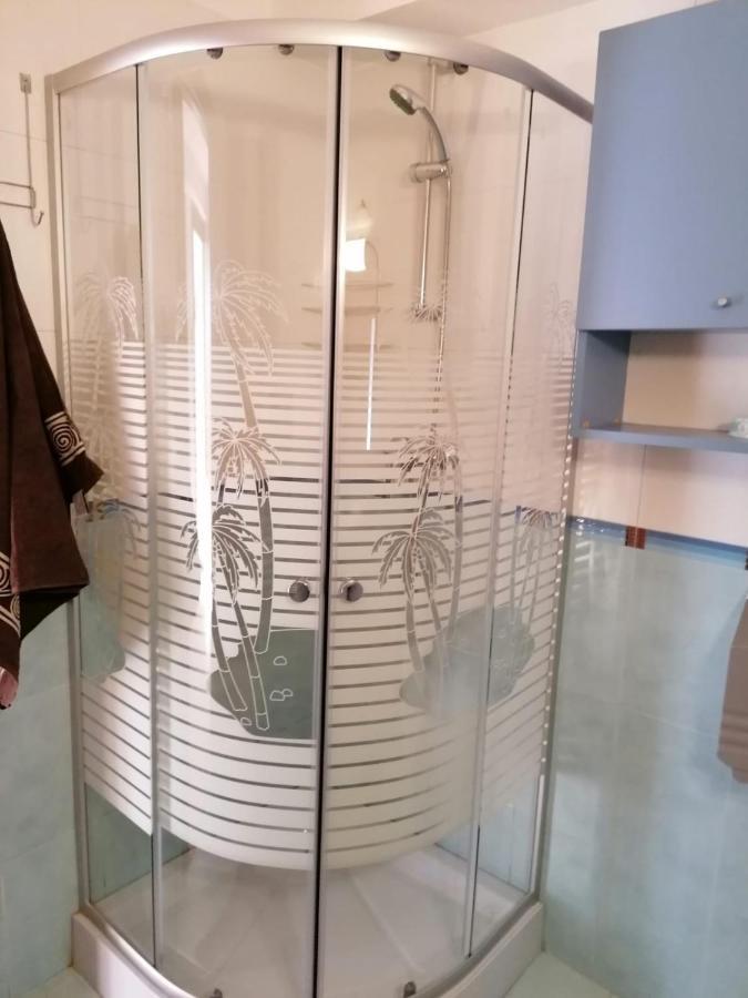 Villa Edera Residence - Gazda Profesionista ブカレスト エクステリア 写真